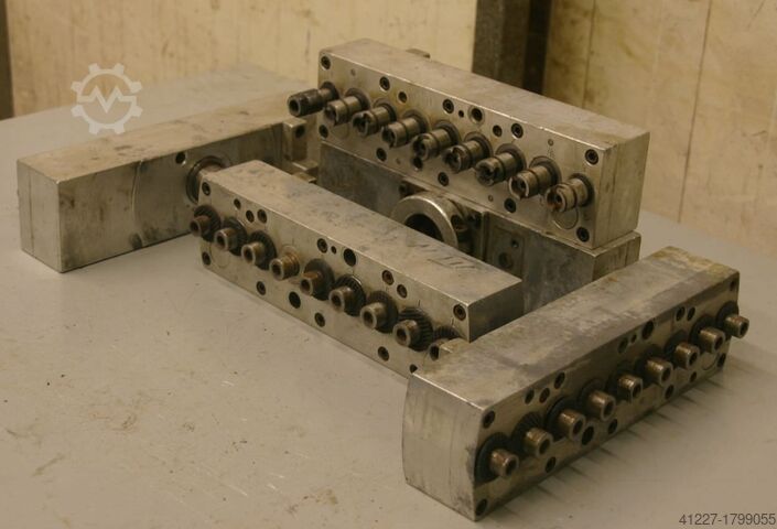 Multi-spindle head 9 drills Nottmeyer 32 Lochabstand