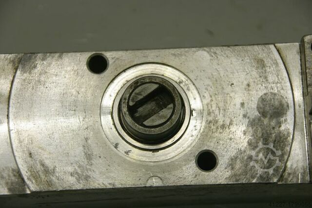 Multi-spindle head 9 drills Nottmeyer 32 Lochabstand