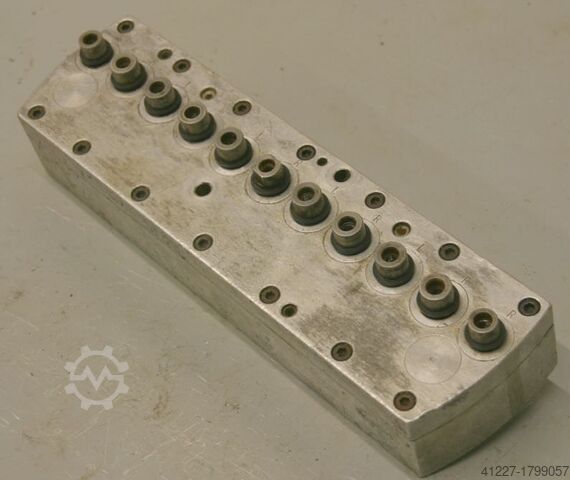 Meerspindelkop met 11 boren Nottmeyer 32 Lochabstand