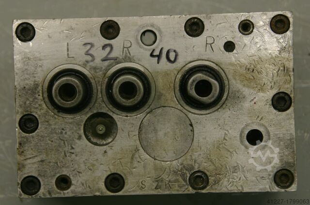 Multi-spindle head 3 drills Nottmeyer 32/40 Lochabstand