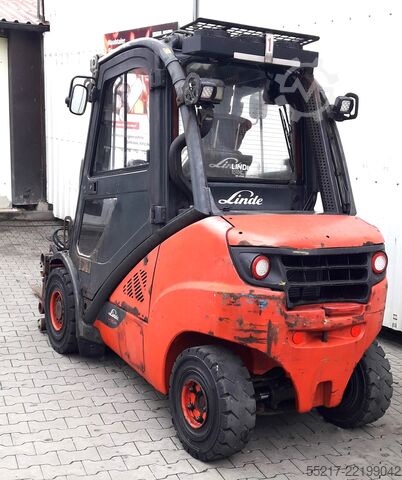 Gaffeltruck Linde H35D - 02
