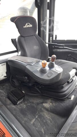 Gaffeltruck Linde H35D - 02