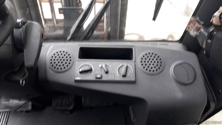 Gaffeltruck Linde H35D - 02