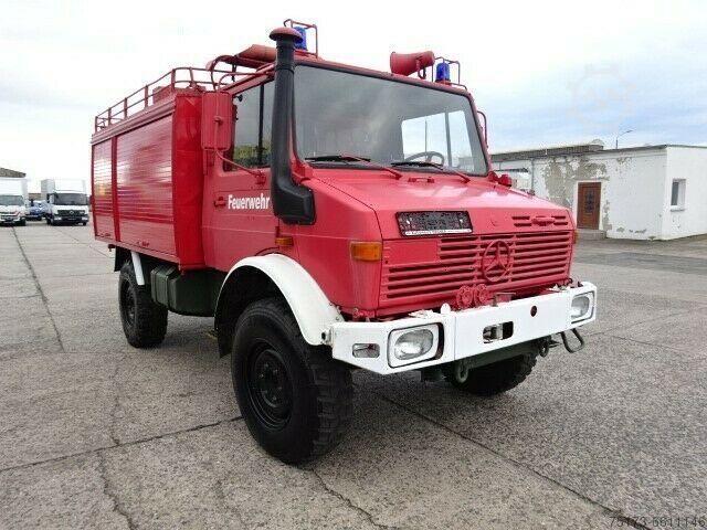 Autospecială de pompieri UNIMOG U1300L Feuerwehr Gerätewagen