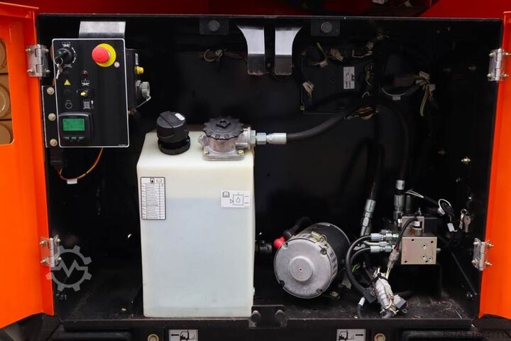 Schaarlift JLG ERT2669 Unused, Electric, 10m Working Height, 680k