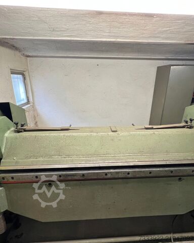 Piegatrice per lamiera Hera UM III