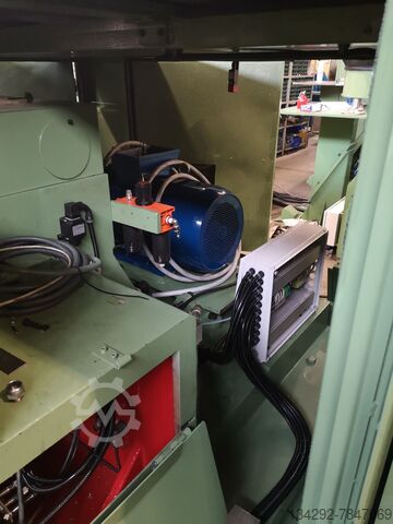 Machine voor het maken van schroeven CARLO SALVI 873/SV