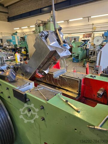 Machine voor het maken van schroeven CARLO SALVI 873/SV