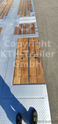 Semirimorchio con piattaforma di lavoro KÄSSBOHRER Plattform MEGA SPA MR3 ausziehbar / Radmulde