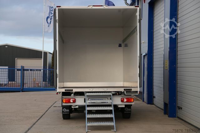 Box van OPEL Movano Koffer 410 x 210 x 230 cm