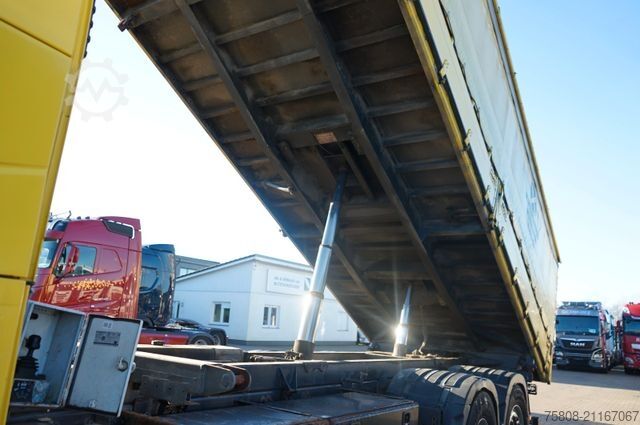 Sklápěcí vůz VOLVO FH460 Getreidekipper Lenk Staplerhalterung
