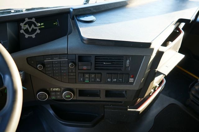 Sklápěcí vůz VOLVO FH460 Getreidekipper Lenk Staplerhalterung