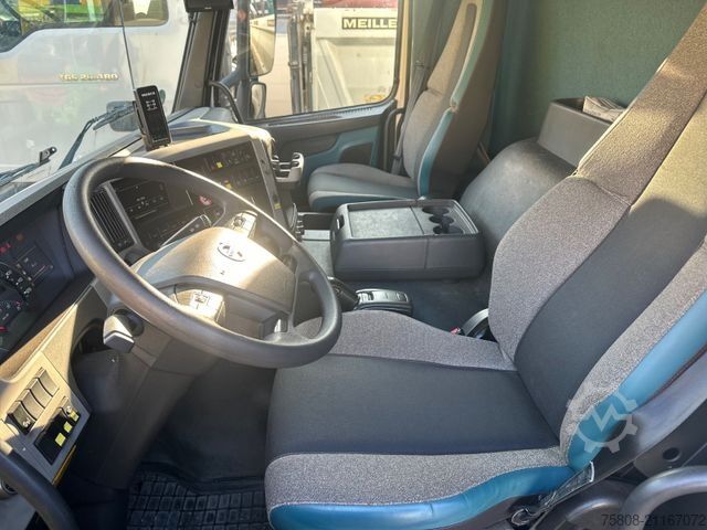 Chladírenský vůz VOLVO FM450 6X2 Kühl Frigoblock LBW 8.10 m Lenk