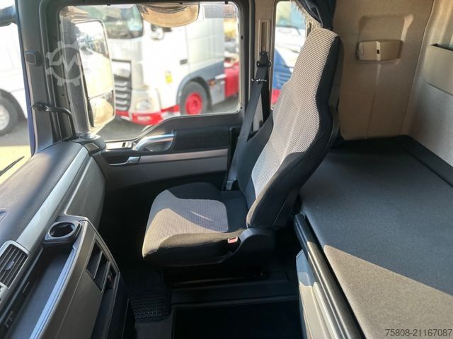 Výměnná nástavba nákladní vůz MAN TGX 26.460 6X2  BDF Intarder ACC 1180L ACC Lenk