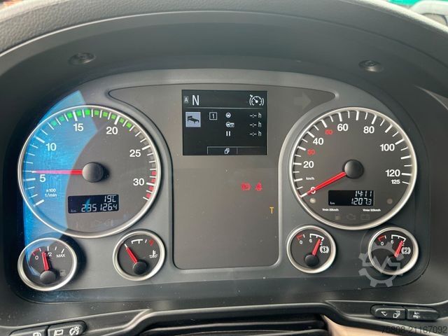 Cisternové vozidlo MAN TGM 26.320 Rohr 21.000L Oben/unten Funk Lenk