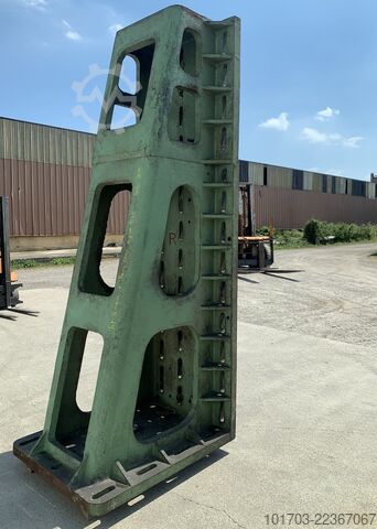 Para żeliwnych płyt kątowych Paire d'équerres en fonte 3000 x 1000 x 1245 mm