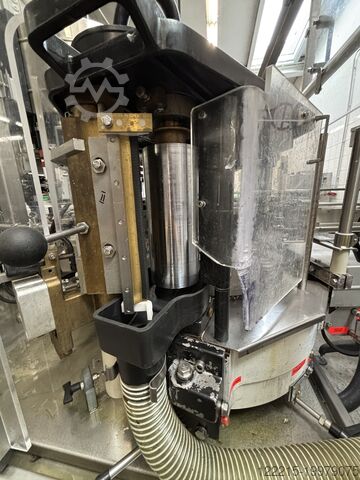 Krones Prontomatic 720 - 15 Cold Glue Labeler (2004) Krones Kaltleim / Nassleimetikettierer