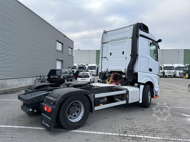Standaard-SZM Mercedes-Benz Actros 1842 Streamspace / 574 dkm / Tacho V2 / ...