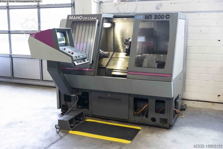 CNC Lathe MAHO-GRAZIANO MT 300 C