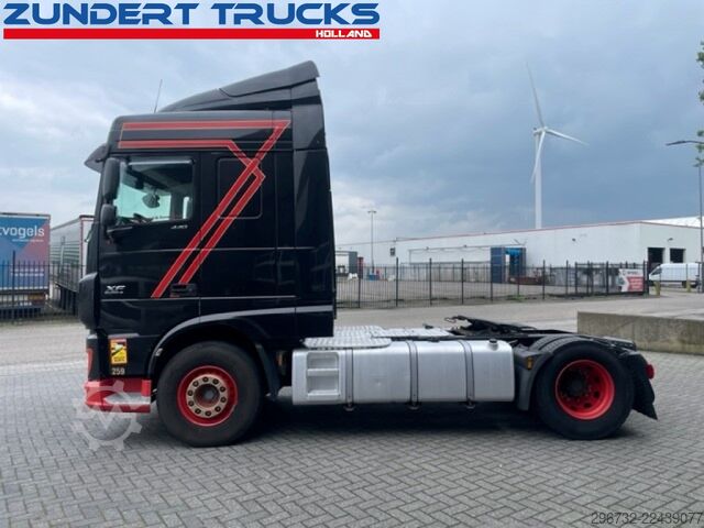 Standart-SZM DAF XF440 SPACECAB