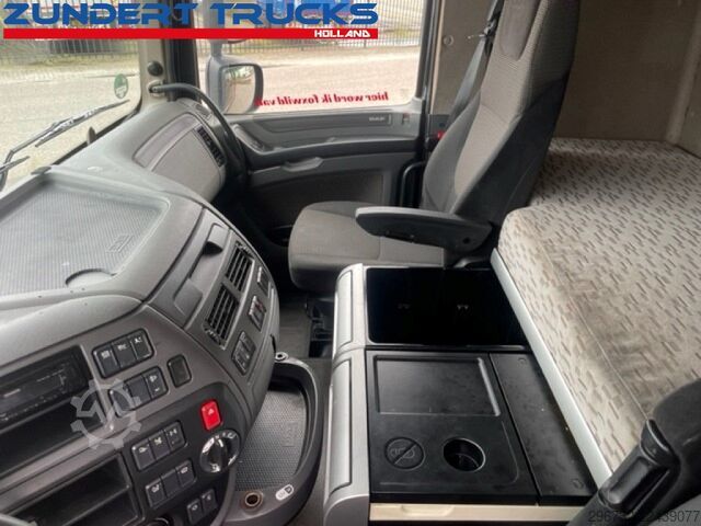 Standart-SZM DAF XF440 SPACECAB