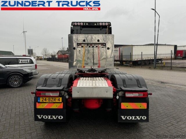  Volvo FH16-750 GLOBETROTTER, 8x4