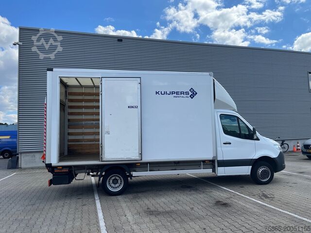 Koffer Mercedes-Benz Sprinter 515 1.9 CDI / Box 4.4 mtr / Laadklep /...