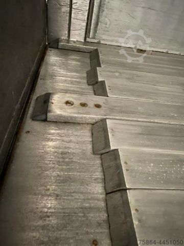 Auflieger mit Walkingfloor SCHMITZ CARGOBULL SW24 - Seitentüren