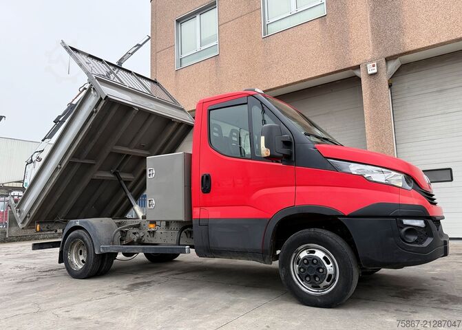 Kipper LKW Iveco DAILY 35C12