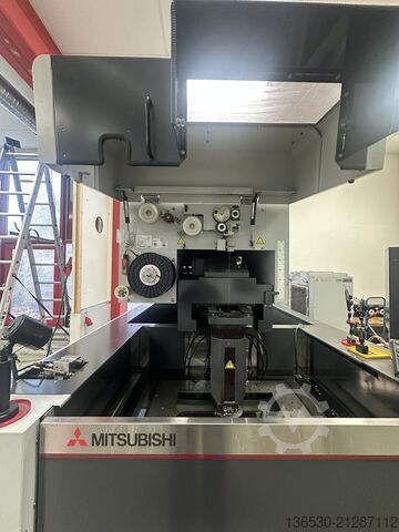Wire eroding machine Mitsubishi FA20 S advance