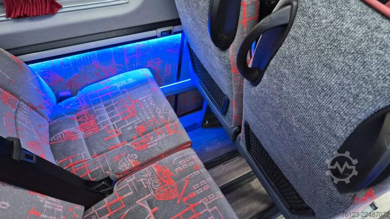 Minibusz MERCEDES-BENZ Sprinter 420 Elektro bis zu 19 Schlafsessel