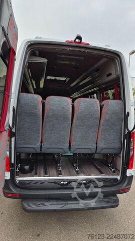 Minibusz MERCEDES-BENZ Sprinter 420 Elektro bis zu 19 Schlafsessel