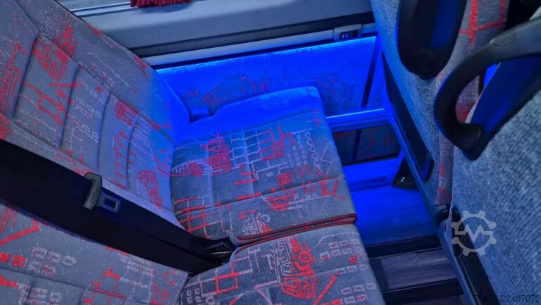 Minibusz MERCEDES-BENZ Sprinter 420 Elektro bis zu 19 Schlafsessel
