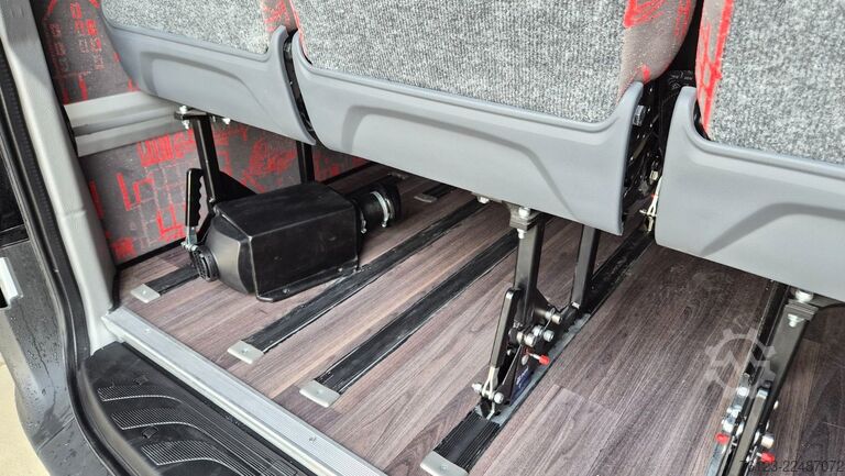 Minibusz MERCEDES-BENZ Sprinter 420 Elektro bis zu 19 Schlafsessel