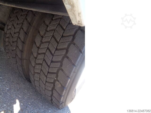 Drikkevarelastbil MERCEDES-BENZ Actros 2542 L 7,3 M Schwenkwand LBW Heizung