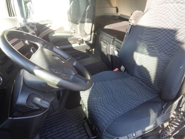 Ladbil med presenning MERCEDES-BENZ Actros 1843 LL 7,1 M P+P+LBW AHK