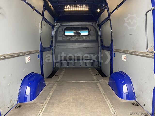 Furgon z wysokim dachem MERCEDES-BENZ Sprinter 317 *2x SCHIEBETÜR* AHK 2,8t+KAMERA+NAV
