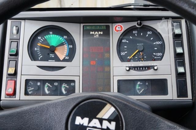Driezijdige kipper MAN Dreiseitenkipper MAN 7731 mit Kran