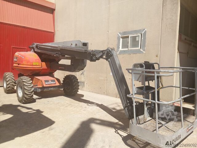 Knikarmhoogwerker Manitou 180ATJ