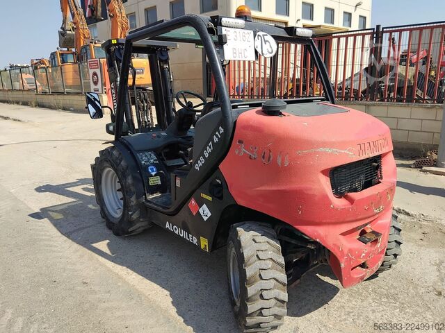 Ruw-terreinheftruck Manitou MC18.4 D