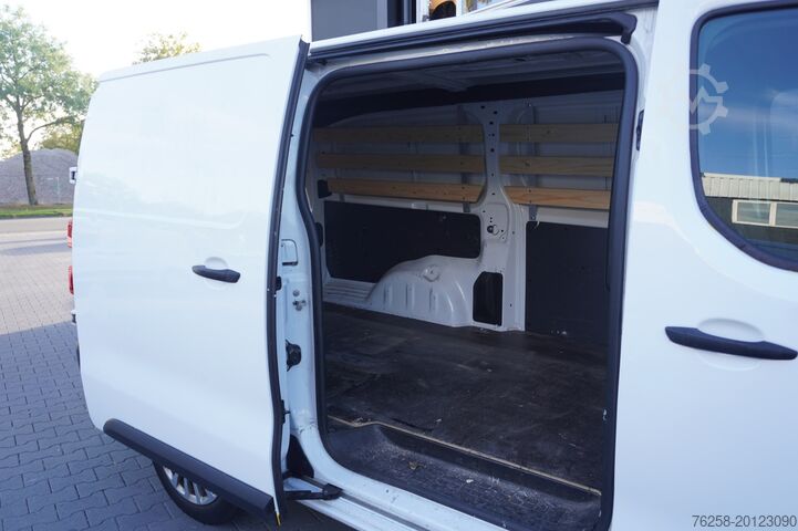 Dobozos kisteherautó Opel Vivaro 1.5 CDTI L2 EURO 6 - Airco - Navi - Crui...