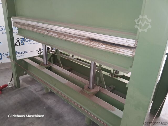 Finérpresse BÜRKLE U 60