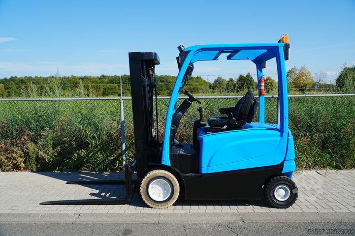 Gaffeltruck Yale ERP25VL | 2016