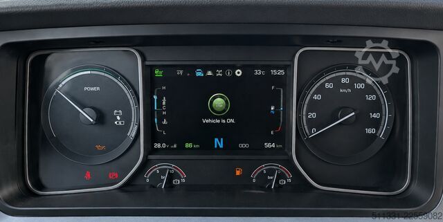 κλειστό βαν HYUNDAI  XCIENT FUEL CELL 6x 2QZHZ – 6x2