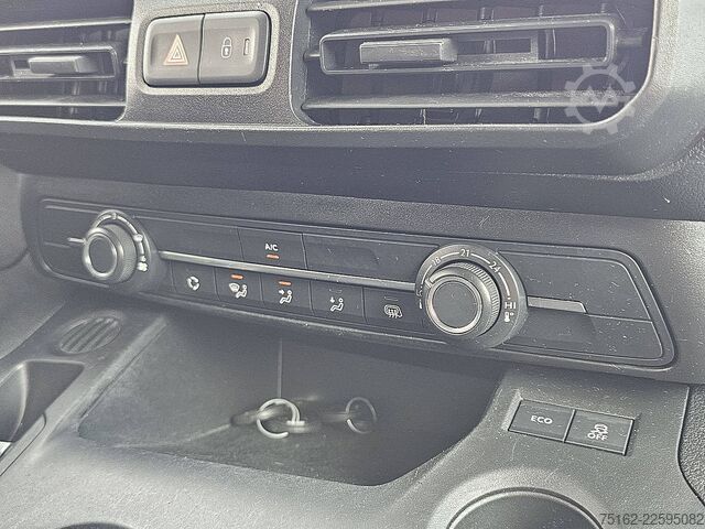Camioneta familiar de techo alto PEUGEOT PARTNER 1.5