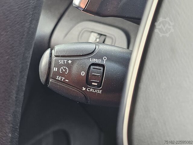 Camioneta familiar de techo alto PEUGEOT PARTNER 1.5