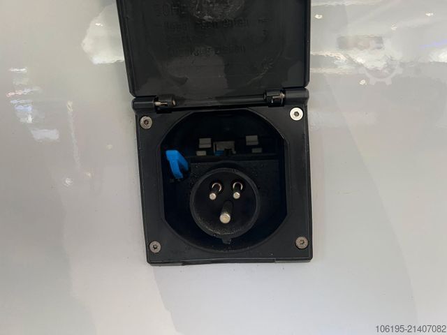 Hűtőfelépítményes furgon MERCEDES-BENZ Vito 116 CDI Kerstner Lang*230V Steckdose*1.Hand