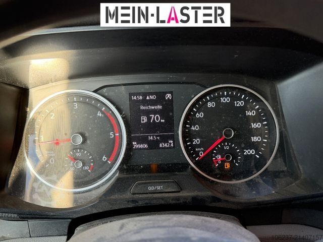 Dobozos furgon VOLKSWAGEN Crafter Plus 5 Sitzer AHK NAVI Standhzg Klima