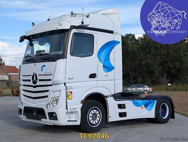 Standart-SZM Mercedes-Benz Actros 1846