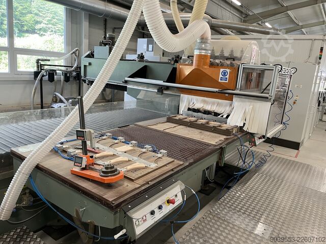 Trabalho em madeira e usinagem de plásticos CMS NC SA32 MT R65